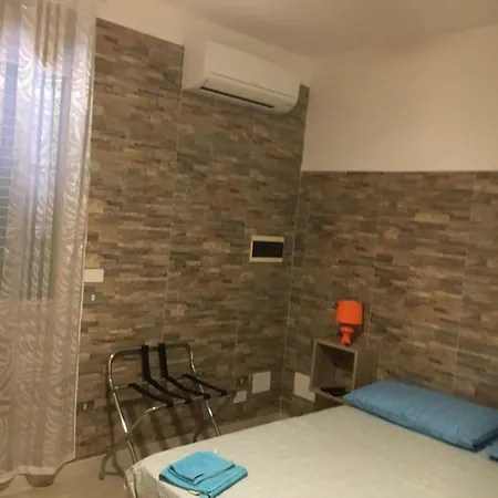 Bed To Rent Villa *
