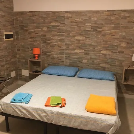 Bed To Rent *