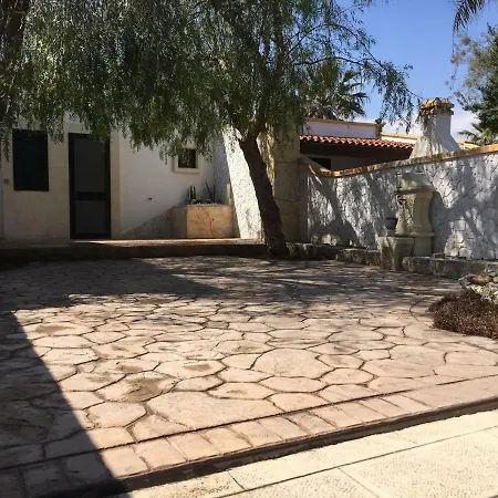 Villa Bed To Rent Punta Prosciutto
