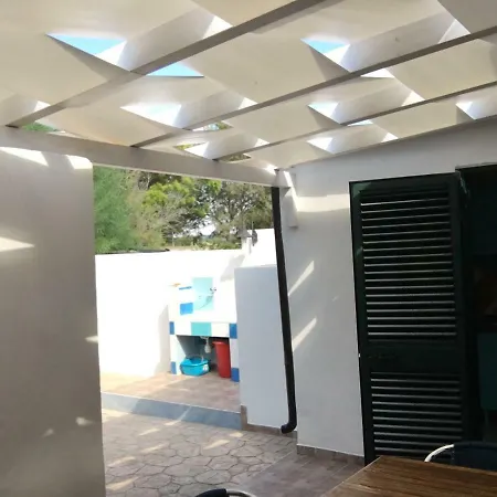 Bed To Rent Villa